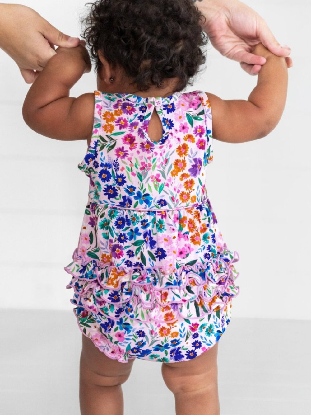 (EUC) Little Sleepies Sweet Pea Floral Bubble Romper - Size: 18-24M